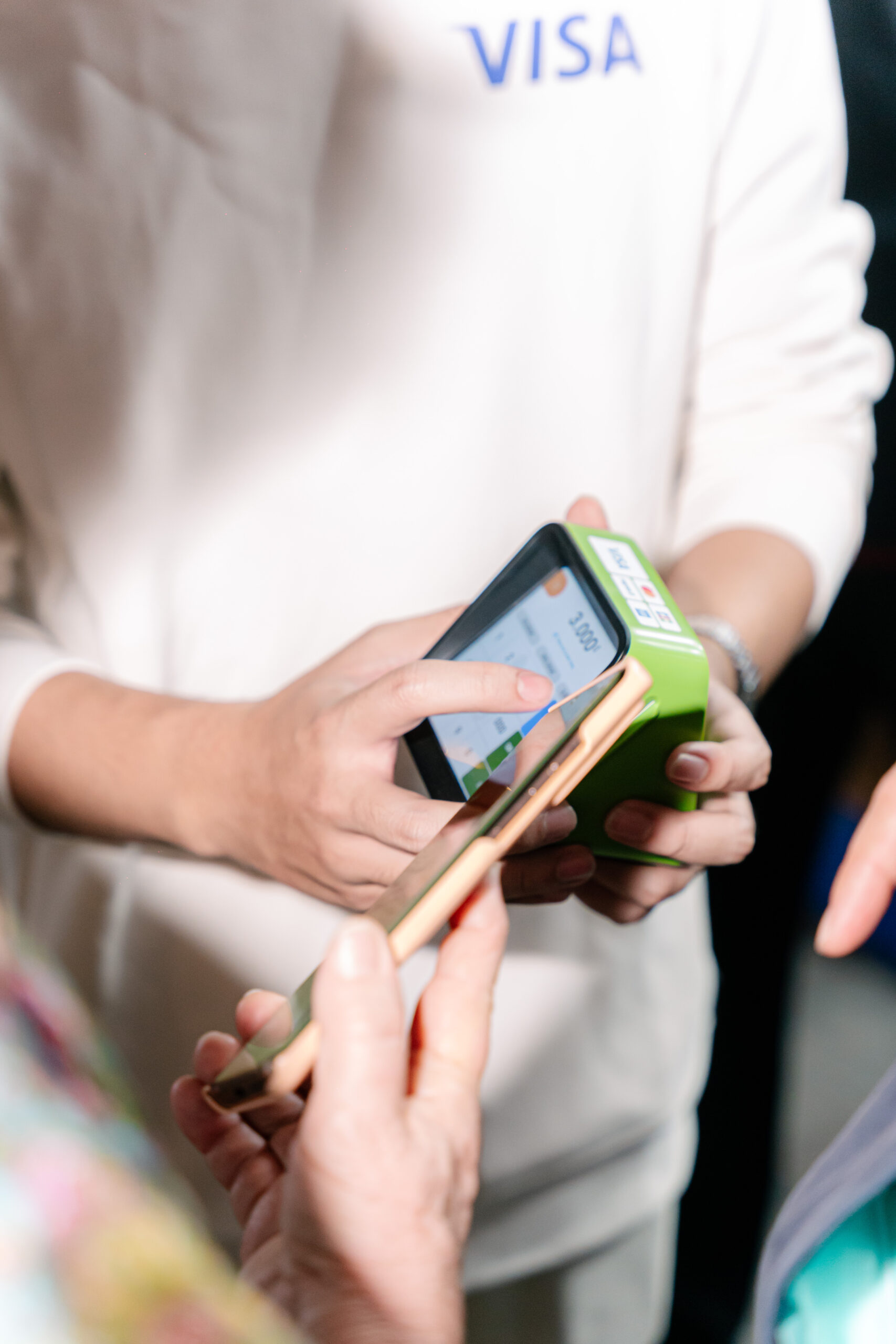 Máy POS Cầm Tay Giá Rẻ – Thanh Toán Nhanh, Tối Ưu Lợi Nhuận